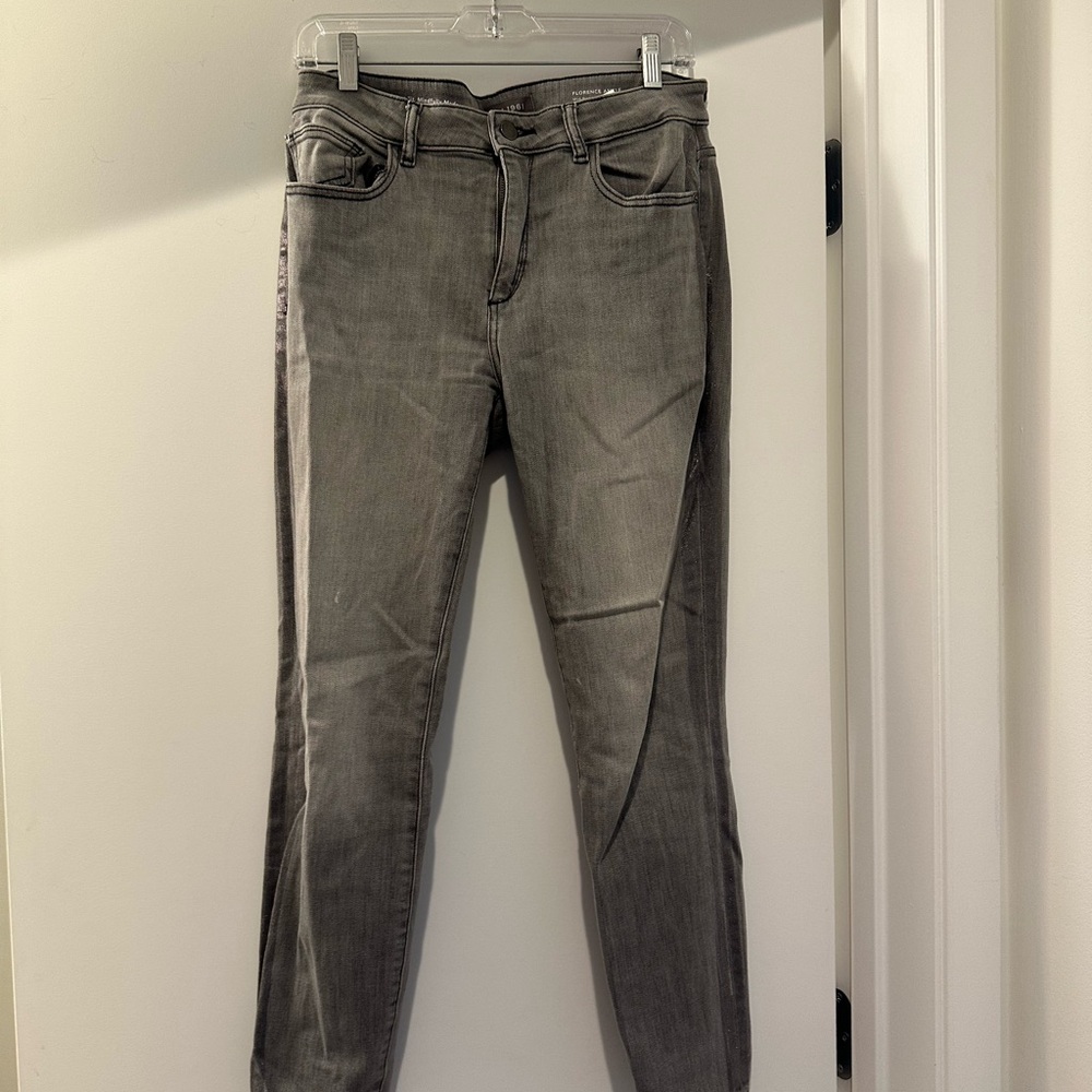 DL1961 Women's Straight Leg Gray Jeans